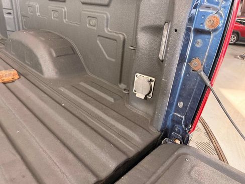 Used 2020 Chevrolet Silverado 2500 LTZ w/ LTZ Convenience Package AWD/4WD image 18