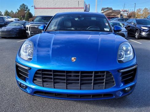 Used 2018 Porsche Macan Base image 2