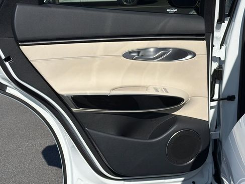 New 2026 Genesis GV70 2.5T AWD/4WD image 21