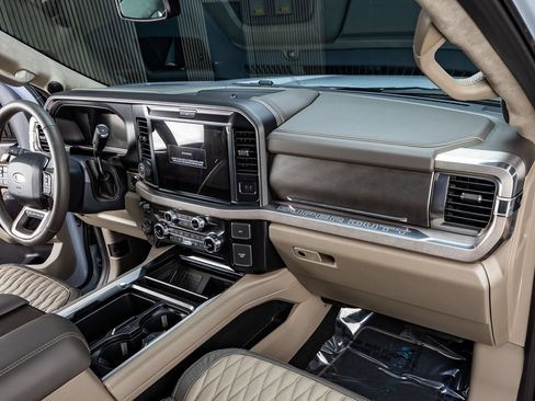 Used 2026 Ford F350 Platinum w/ Platinum Plus Package AWD/4WD image 18