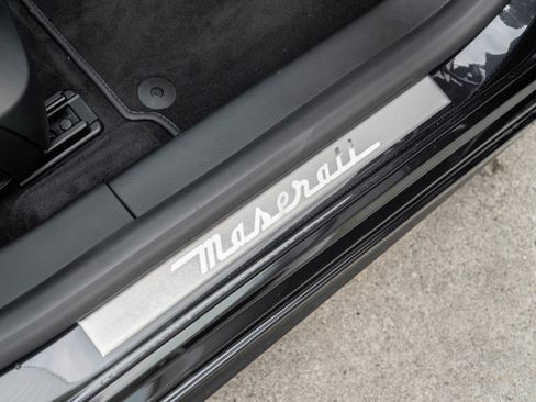 Used 2021 Maserati Quattroporte Trofeo image 30