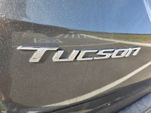 Used 2023 Hyundai Tucson SE AWD/4WD image 11