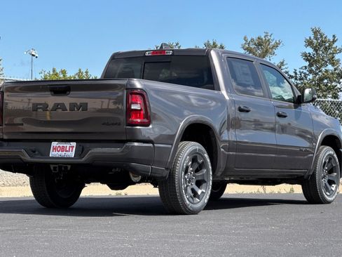 New 2026 RAM 1500 4x4 Crew Cab image 3