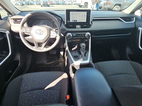 Certified 2025 Toyota RAV4 XLE AWD/4WD image 8