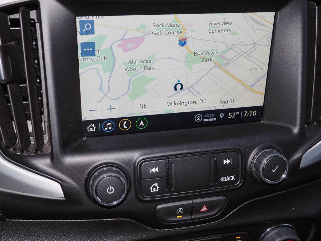 Used 2022 GMC Terrain SLE w/ Driver Convenience Package FWD image 9