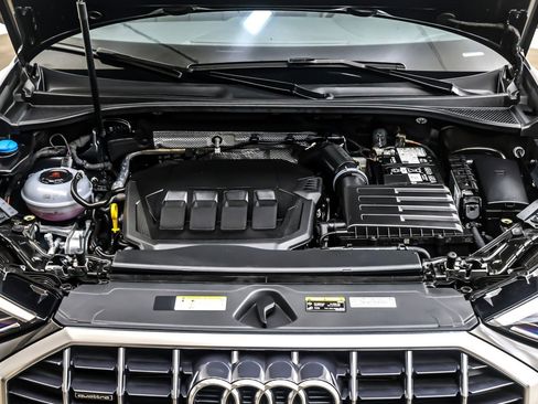 Used 2025 Audi Q3 2.0T Premium Plus w/ Premium Plus Package image 11