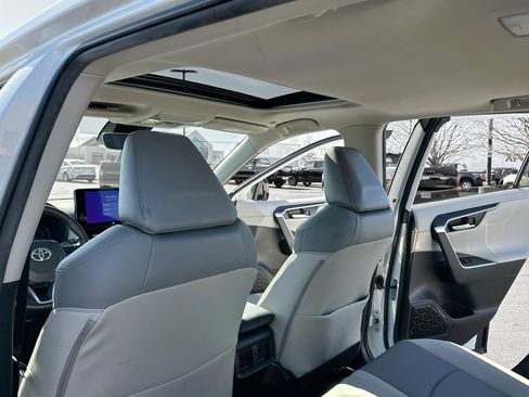 Used 2023 Toyota RAV4 Limited image 6