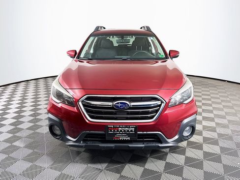 Used 2018 Subaru Outback 2.5i Premium image 2