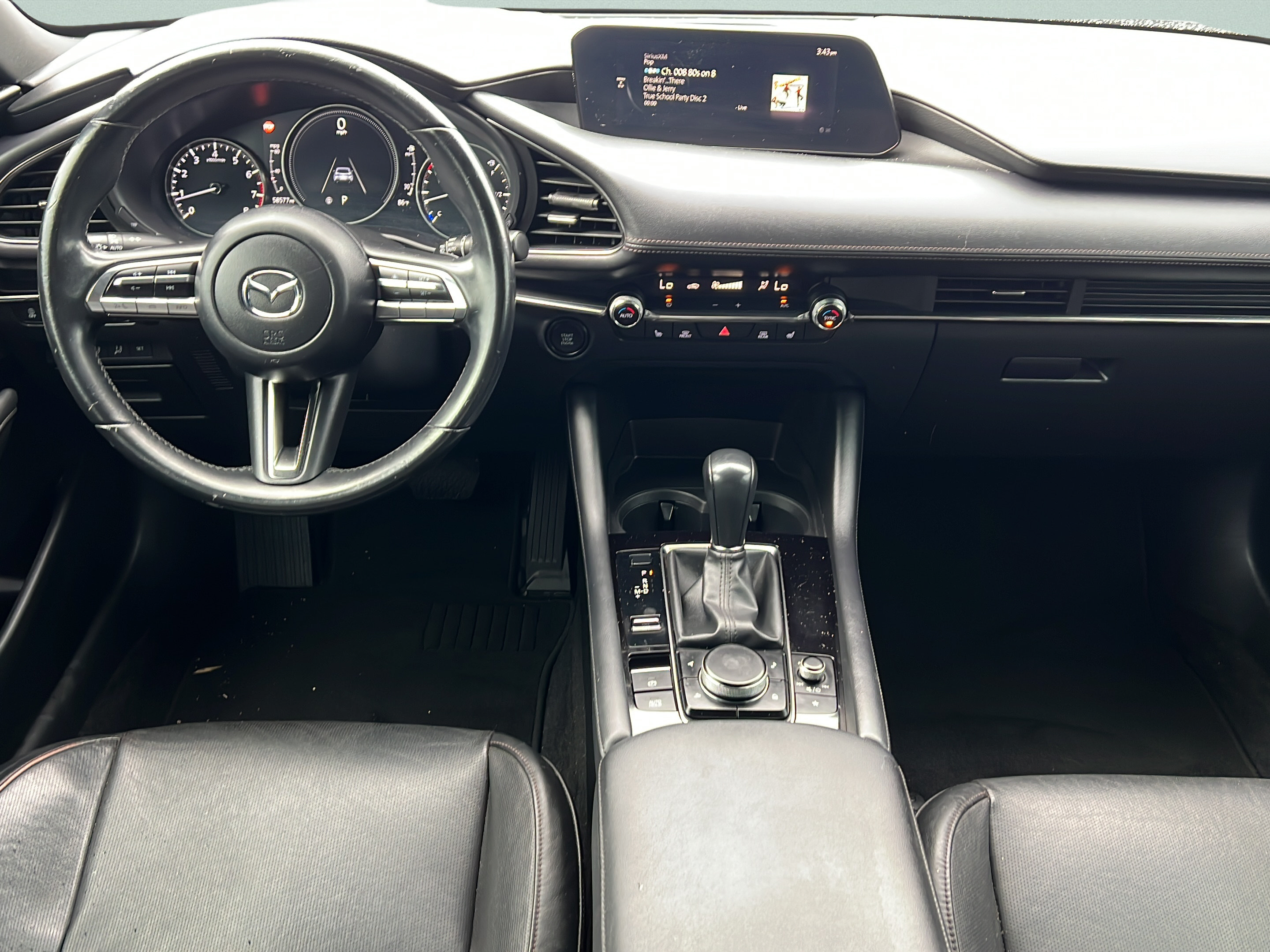 Used 2022 MAZDA MAZDA3 s FWD image 10