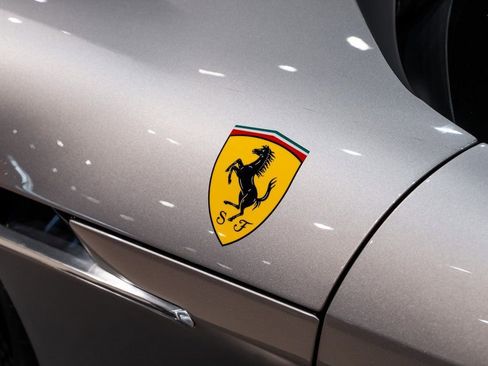 Certified 2025 Ferrari 12Cilindri RWD image 12