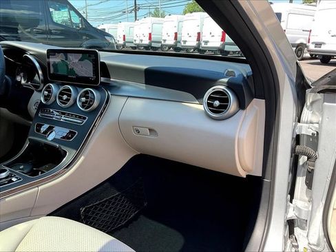 Certified 2020 Mercedes-Benz C 300 4MATIC Sedan image 28