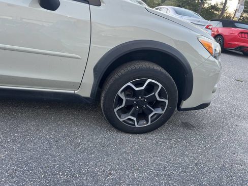 Used 2015 Subaru Crosstrek 2.0i Premium w/ Moonroof Package image 36