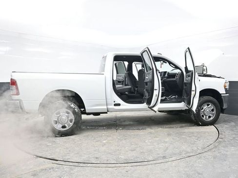Used 2022 RAM 2500 Lone Star image 44