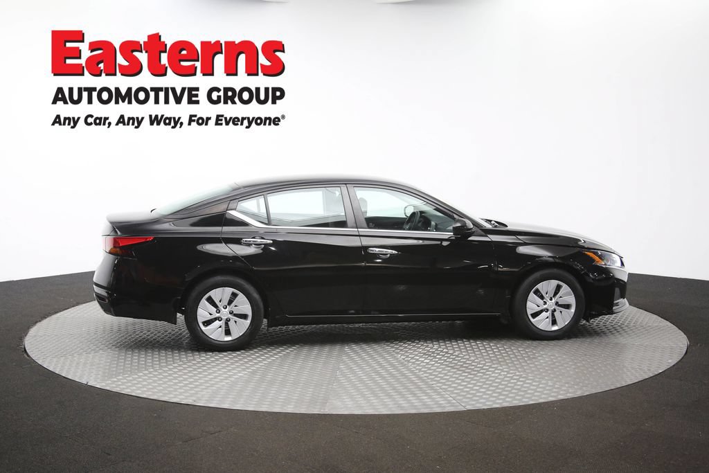 Used 2023 Nissan Altima 2.5 S FWD image 45