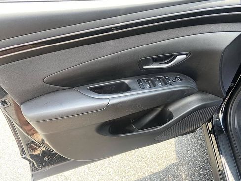 Used 2024 Hyundai Tucson SEL w/ Convenience Package FWD image 9