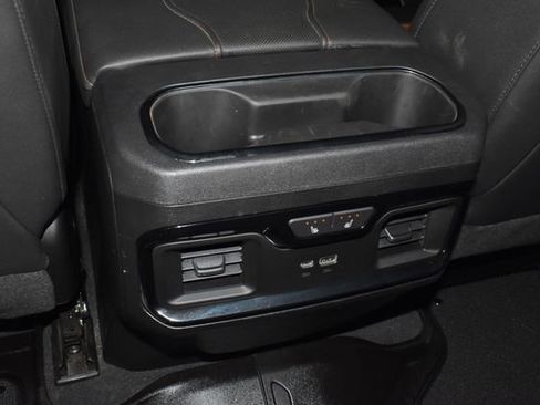 Used 2024 GMC Sierra 1500 AT4 w/ AT4 Preferred Package image 32