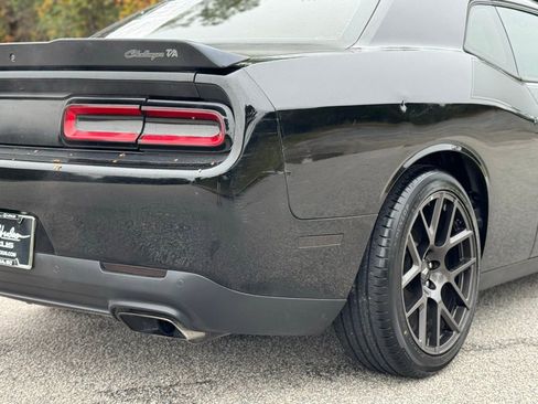 Used 2018 Dodge Challenger R/T w/ Quick Order Package 28P T/A image 16