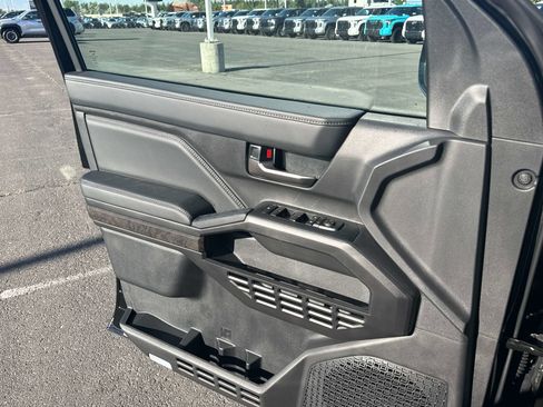 New 2026 Toyota Tacoma Limited AWD/4WD image 9