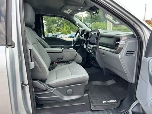 Used 2025 Ford F150 XLT w/ Equipment Group 301A Standard RWD image 42