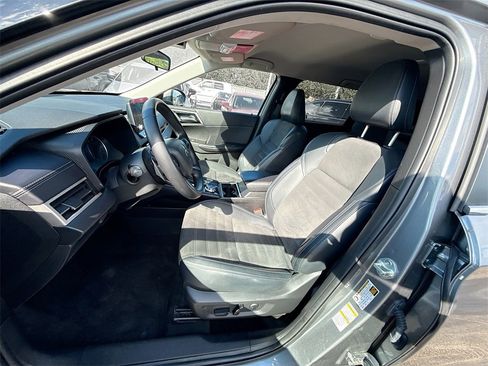 Used 2023 Mitsubishi Outlander SE image 23