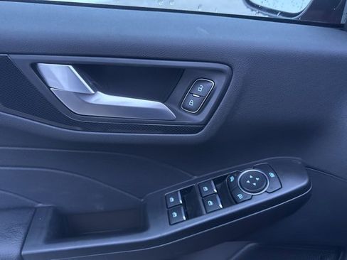 New 2026 Ford Escape ST-Line w/ Tech Pack #1 image 17