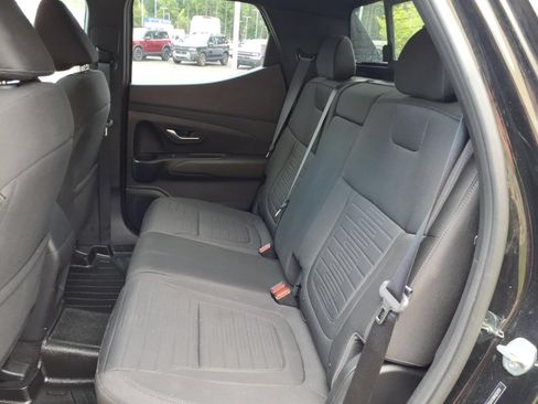 Used 2022 Hyundai Santa Cruz SEL Premium AWD/4WD image 32