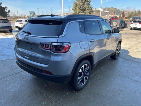 Certified 2024 Jeep Compass Limited image 6