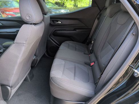 New 2027 Chevrolet Bolt LT w/ Comfort Package FWD image 22