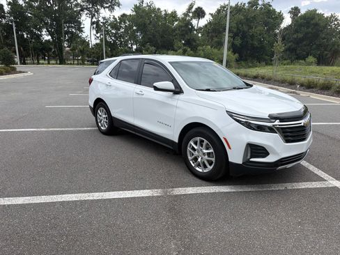 Used 2023 Chevrolet Equinox LT FWD image 1