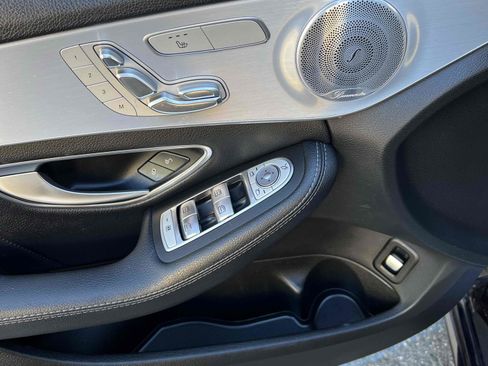 Used 2020 Mercedes-Benz C 300 Sedan image 68