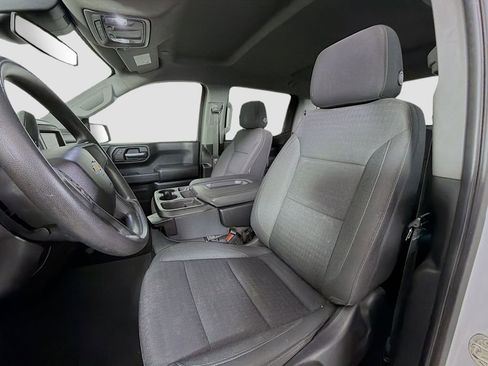 Used 2023 Chevrolet Silverado 1500 Custom image 13