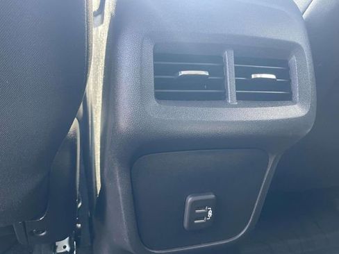 Certified 2022 Chevrolet Equinox LT image 12