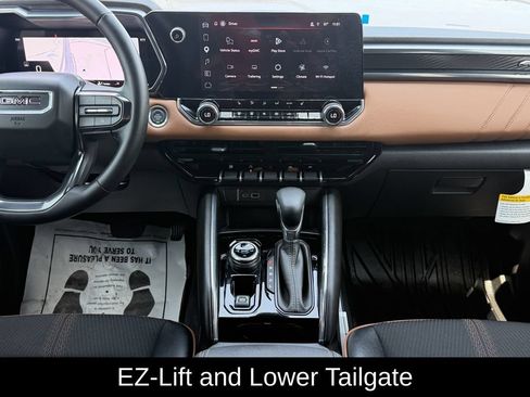 New 2026 GMC Canyon AT4 AWD/4WD image 15