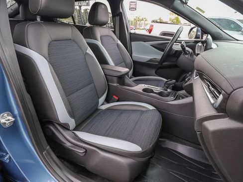 Used 2024 Buick Envista Preferred w/ Convenience I Package FWD image 22