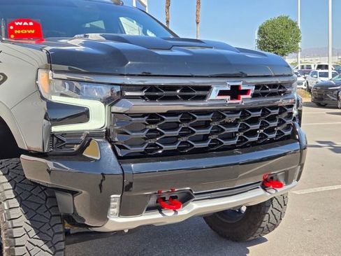 Certified 2024 Chevrolet Silverado 1500 ZR2 w/ Technology Package image 8