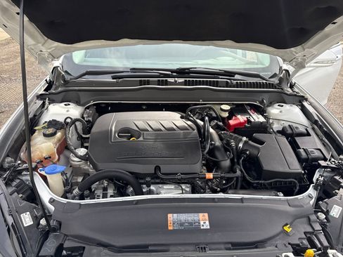 Used 2014 Ford Fusion SE image 22