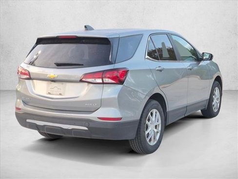 Used 2024 Chevrolet Equinox LT AWD/4WD image 5