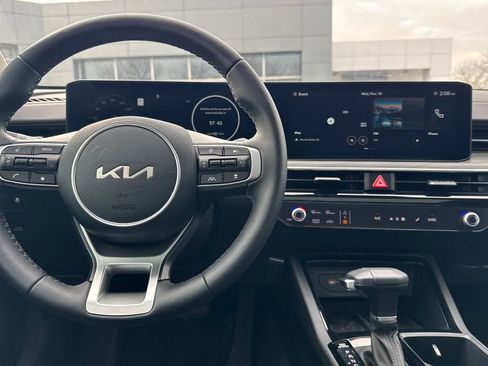 Used 2025 Kia K5 EX image 15