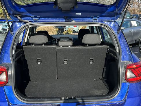 Used 2023 Hyundai Venue SEL image 13