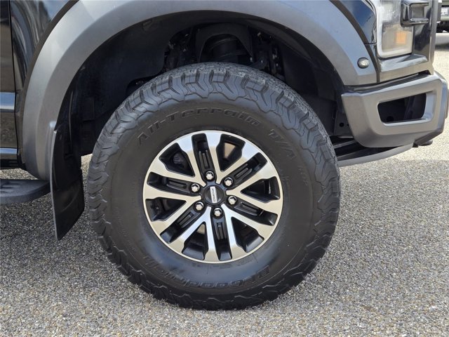 Used 2020 Ford F150 Raptor w/ Equipment Group 802A Luxury AWD/4WD image 10