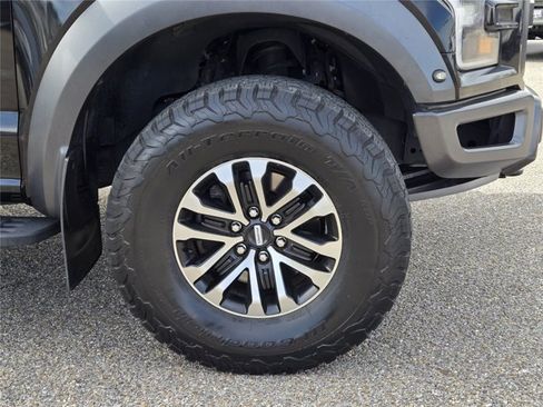 Used 2020 Ford F150 Raptor w/ Equipment Group 802A Luxury AWD/4WD image 10