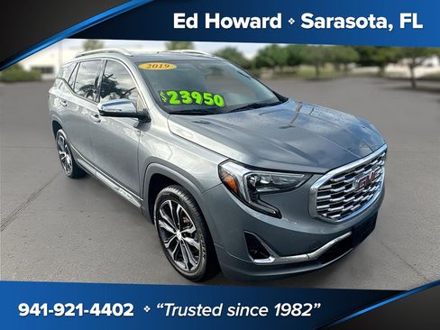 Used 2019 GMC Terrain Denali w/ Driver Alert Package II image 1