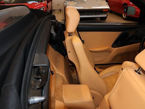 Used 1999 Ferrari F355 Spider image 40