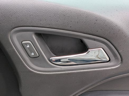 Used 2020 Chevrolet Colorado LT w/ Safety Package RWD image 34