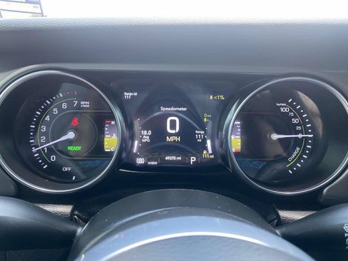Used 2021 Jeep Wrangler Unlimited Rubicon 4xe AWD/4WD image 22