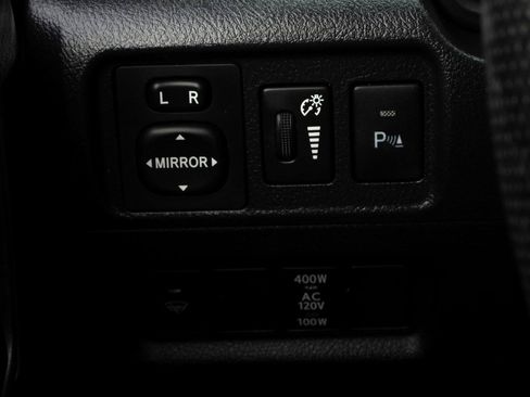 Used 2018 Toyota 4Runner Limited RWD image 82