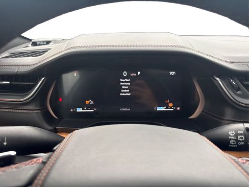 Used 2021 Jeep Grand Cherokee L Summit image 13