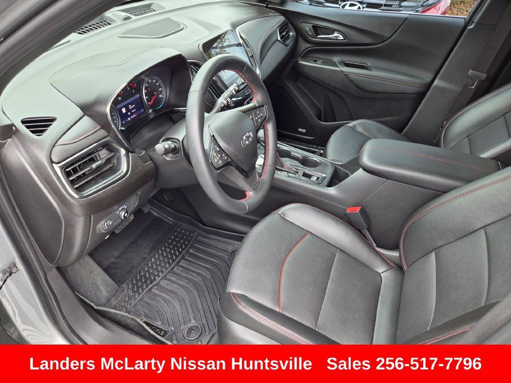 Used 2023 Chevrolet Equinox RS w/ RS Leather Package FWD image 17