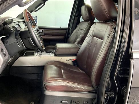 Used 2016 Ford Expedition Platinum RWD image 32