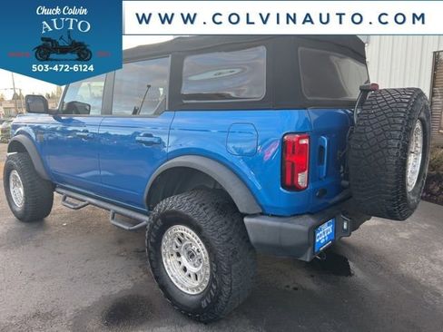 Used 2021 Ford Bronco Base image 10